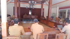 PAMONG KALURAHAN BOTODAYAAN ADAKAN RAKOR RUTIN